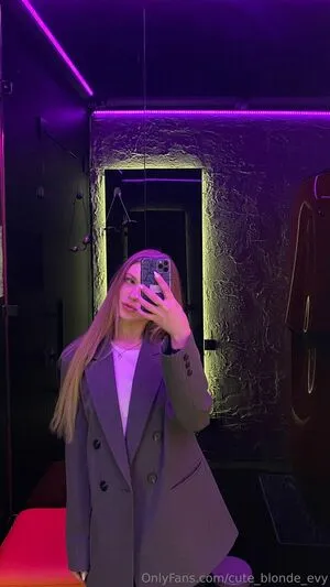 Cute Blonde Evy OnlyFans Leaked Free Thumbnail Picture - #r6QHWSZaaq