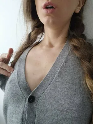 Cute Girlfriend OnlyFans Leaked Free Thumbnail Picture - #uFTKikFunm