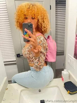 Cutecurlgirl OnlyFans Leaked Free Thumbnail Picture - #dYVMJr1Brl