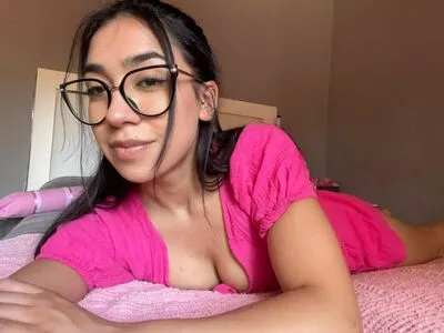 Cuteelola OnlyFans Leaked Free Thumbnail Picture - #rth2CFHG2c