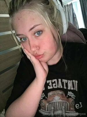 Cutegirlnyxx OnlyFans Leaked Free Thumbnail Picture - #dFEpluAwFI