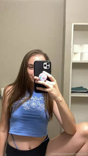 Cutelilrosesfree OnlyFans Leaked Free Thumbnail Picture - #npetlkEL1N