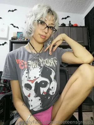 Cuteteensgroup1 OnlyFans Leaked Free Thumbnail Picture - #N6HSISK1lF