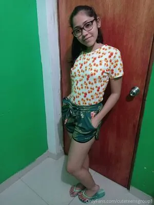 Cuteteensgroup1 OnlyFans Leaked Free Thumbnail Picture - #w9cOYeeGqA