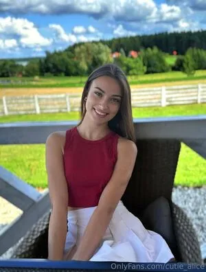 Cutie Alice OnlyFans Leaked Free Thumbnail Picture - #0WuMQs1q8N