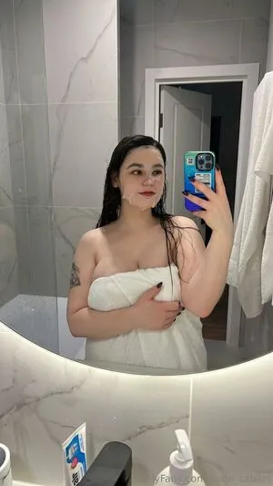 Cutie Cabani OnlyFans Leaked Free Thumbnail Picture - #AbSNMyfghu
