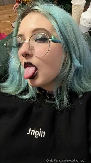 Cutie Jasmin OnlyFans Leaked Free Thumbnail Picture - #4yZSD5RHoB