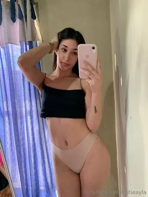Cutieayla OnlyFans Leaked Free Thumbnail Picture - #Z5I0x2awkA