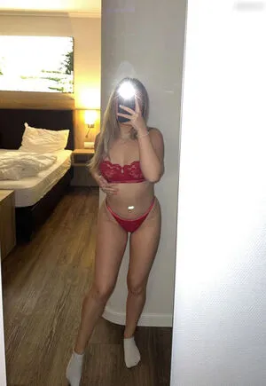 Cutieemilia OnlyFans Leaked Free Thumbnail Picture - #L74K8lWbxi