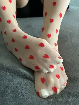 Cutiefeet0902 OnlyFans Leaked Free Thumbnail Picture - #0QqzIZgKvJ