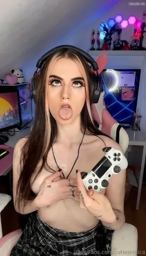 Cutiejessica OnlyFans Leaked Free Thumbnail Picture - #tic3QRAPrl