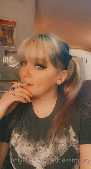 Cutiekatbooty OnlyFans Leaked Free Thumbnail Picture - #AgPxgRAJ98
