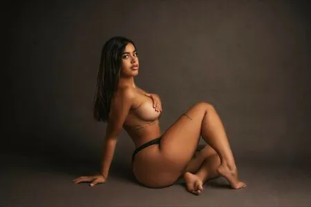 Cutiekyliee OnlyFans Leaked Free Thumbnail Picture - #0JNIBvET77