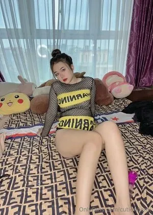 Cutienoemi OnlyFans Leaked Free Thumbnail Picture - #S95vznGkpg