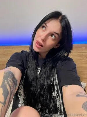 Cutiepieelain OnlyFans Leaked Free Thumbnail Picture - #s6RrDYAYdm