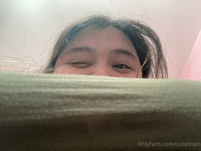 Cutiesoph OnlyFans Leaked Free Thumbnail Picture - #71e3WlCgum