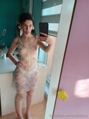 Cutietory OnlyFans Leaked Free Thumbnail Picture - #fUs7SDrsBo