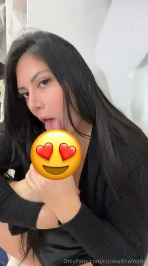 Cutiewithafootiee OnlyFans Leaked Free Thumbnail Picture - #W0WQ3Jpwb6