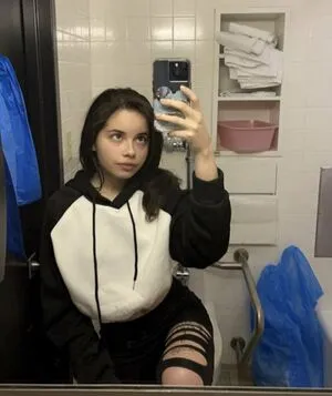 Cutieyommy0420 OnlyFans Leaked Free Thumbnail Picture - #8AnuHBTrOH