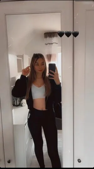 Cuzimsara OnlyFans Leaked Free Thumbnail Picture - #AjXj3Clhq6