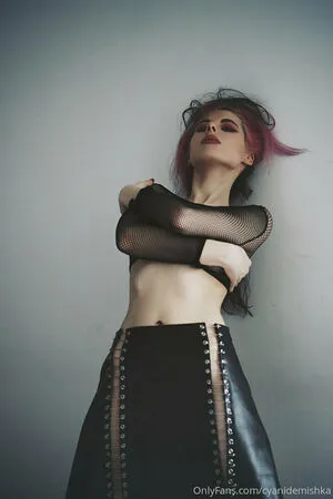 Cyanidemishka OnlyFans Leaked Free Thumbnail Picture - #u0BCf5SB5K