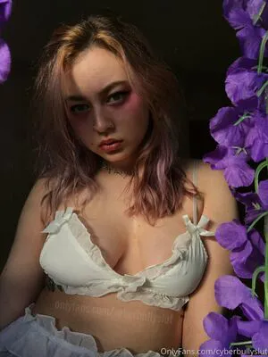 Cyberbullyslut OnlyFans Leaked Free Thumbnail Picture - #9OEF8EqAth
