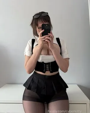 Cyberkitty OnlyFans Leaked Free Thumbnail Picture - #UNWDvE4xLm