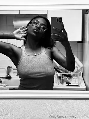 Cybersext OnlyFans Leaked Free Thumbnail Picture - #D7fgTo7trH