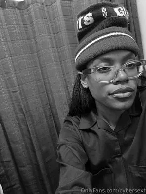 Cybersext OnlyFans Leaked Free Thumbnail Picture - #xOTebdTW5K