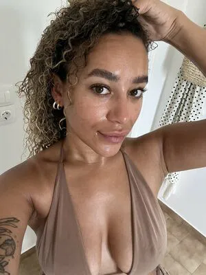 Cydneythelight OnlyFans Leaked Free Thumbnail Picture - #71dLBeb9oM
