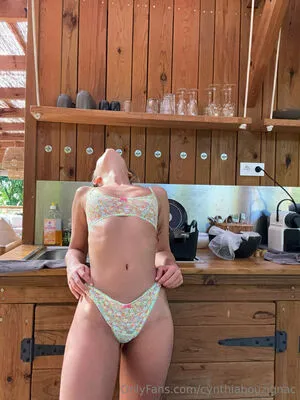 Cynthia Bouzignac OnlyFans Leaked Free Thumbnail Picture - #5sCbXCN8gk