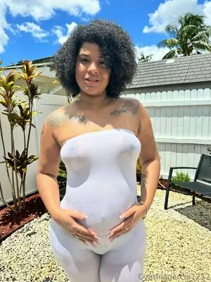 Cynthiag1212 OnlyFans Leaked Free Thumbnail Picture - #2Ydq7JU5zK
