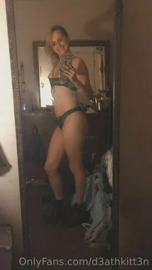 D3athkitt3n OnlyFans Leaked Free Thumbnail Picture - #c4DwIKUc1e