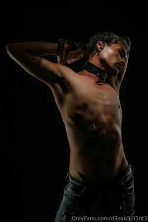 D3sob3di3nt3 OnlyFans Leaked Free Thumbnail Picture - #C4abUxDjsh