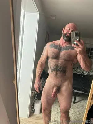 Dadbodz520 OnlyFans Leaked Free Thumbnail Picture - #C3jDr1GpE5