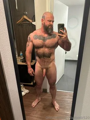 Dadbodz520 OnlyFans Leaked Free Thumbnail Picture - #Xmp1ZojIp0
