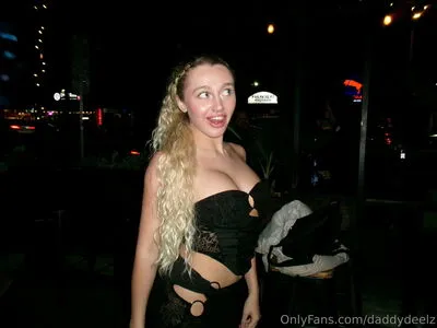 Daddydeelz OnlyFans Leaked Free Thumbnail Picture - #1GAn0y6QVr