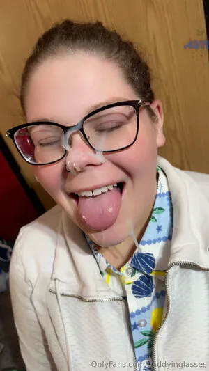 Daddyinglasses OnlyFans Leaked Free Thumbnail Picture - #xAHlOQR7XJ