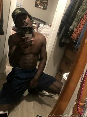 Daddylongdong1x OnlyFans Leaked Free Thumbnail Picture - #TpfgFfT3yg
