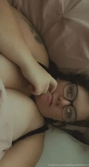 Daddyslittlehoe2 OnlyFans Leaked Free Thumbnail Picture - #8un3mZTsh4