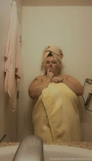 Daddyslittlehoe2 OnlyFans Leaked Free Thumbnail Picture - #I5lBZLiiR1