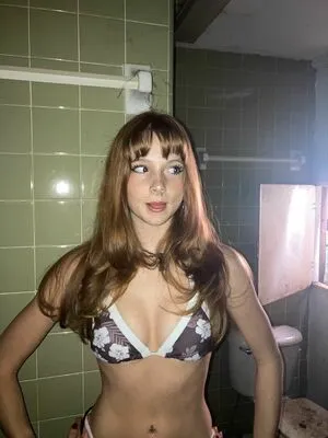 Daffadil4 OnlyFans Leaked Free Thumbnail Picture - #AdEvPisOQM