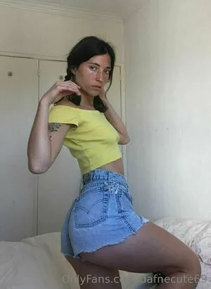 Dafnecute69 OnlyFans Leaked Free Thumbnail Picture - #SJ9RKZVB18