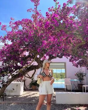 Dagi Bee OnlyFans Leaked Free Thumbnail Picture - #LMoioLlPLF