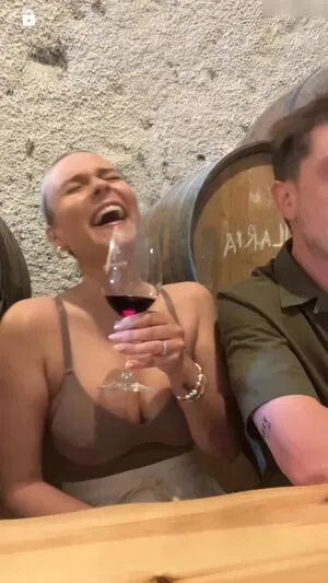 Dagi Bee OnlyFans Leaked Free Thumbnail Picture - #SjoX2aCrmW