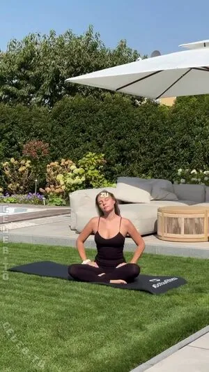 Dagi Bee OnlyFans Leaked Free Thumbnail Picture - #UnbPnGfGXw