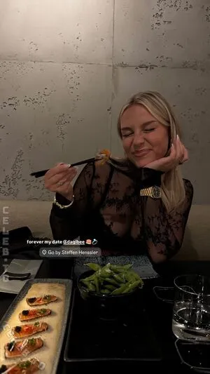 Dagi Bee OnlyFans Leaked Free Thumbnail Picture - #aJkbdm0pjG