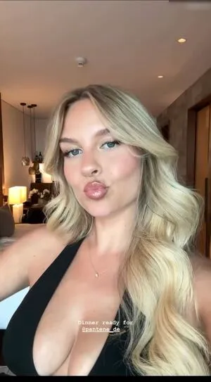 Dagi Bee OnlyFans Leaked Free Thumbnail Picture - #fNvYs2acrx