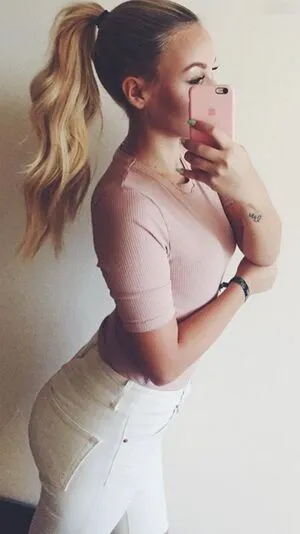 Dagi Bee OnlyFans Leaked Free Thumbnail Picture - #hcVHI6jG8C