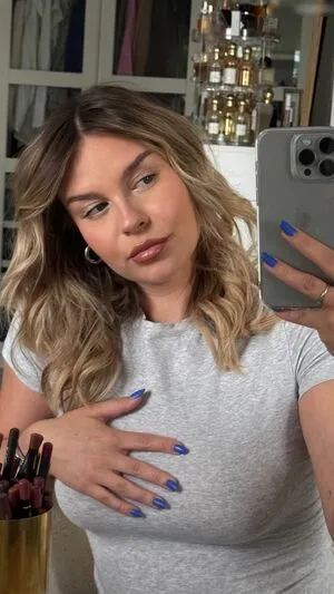 Dagi Bee OnlyFans Leaked Free Thumbnail Picture - #riEjYMUfDC